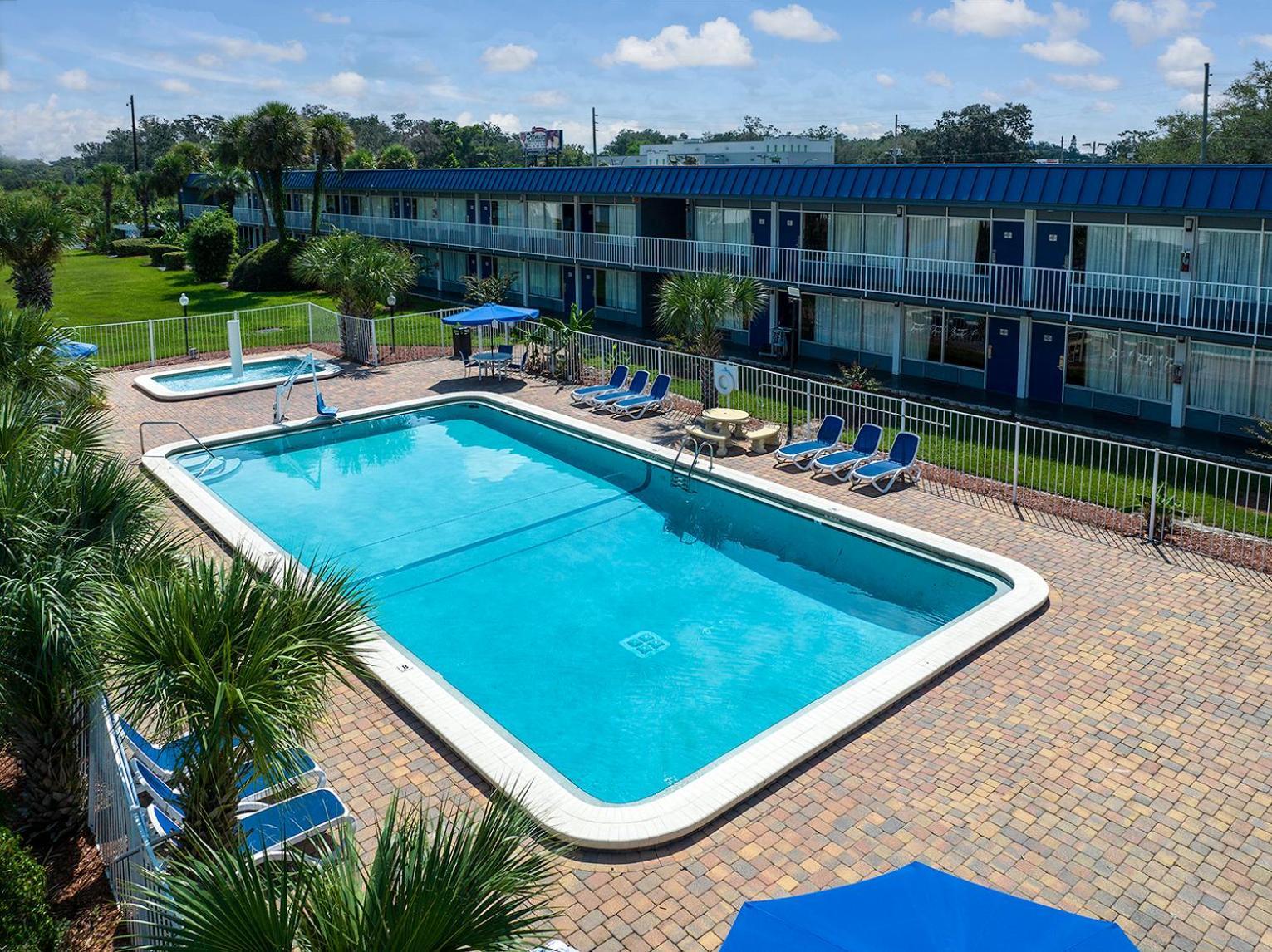 7 Budget Hotels Near Mall at Millenia Worth Booking