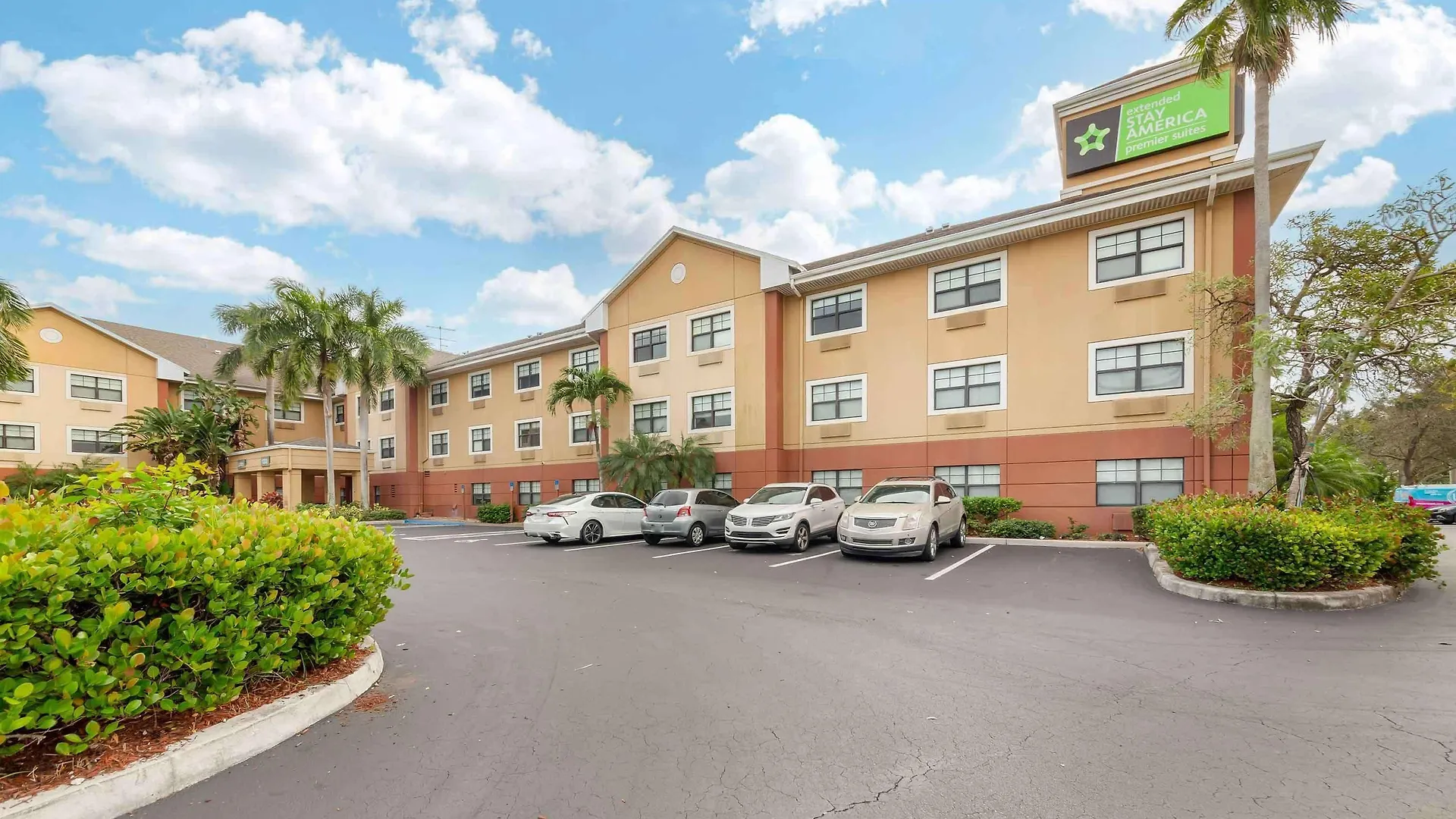 12 Couple Hotels in South Florida Worth Booking